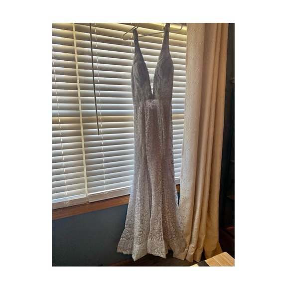 gipper prom Dresses & Skirts - Gipper Peom dress, size 4, silver